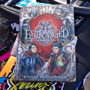 Estranged: The Changeling King by - Red and Blue Cover